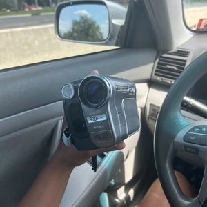 SONY handycam dcr-trv480 cam corder